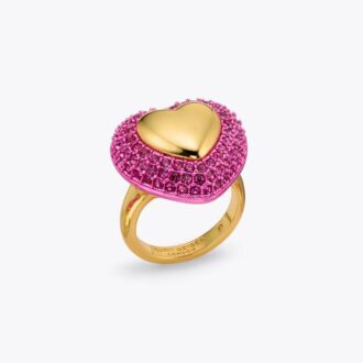 Anillo con forma de corazón