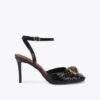 Zapatos de tacón con correa al tobillo Chelsea Zapatos de tacón con correa al tobillo Chelsea